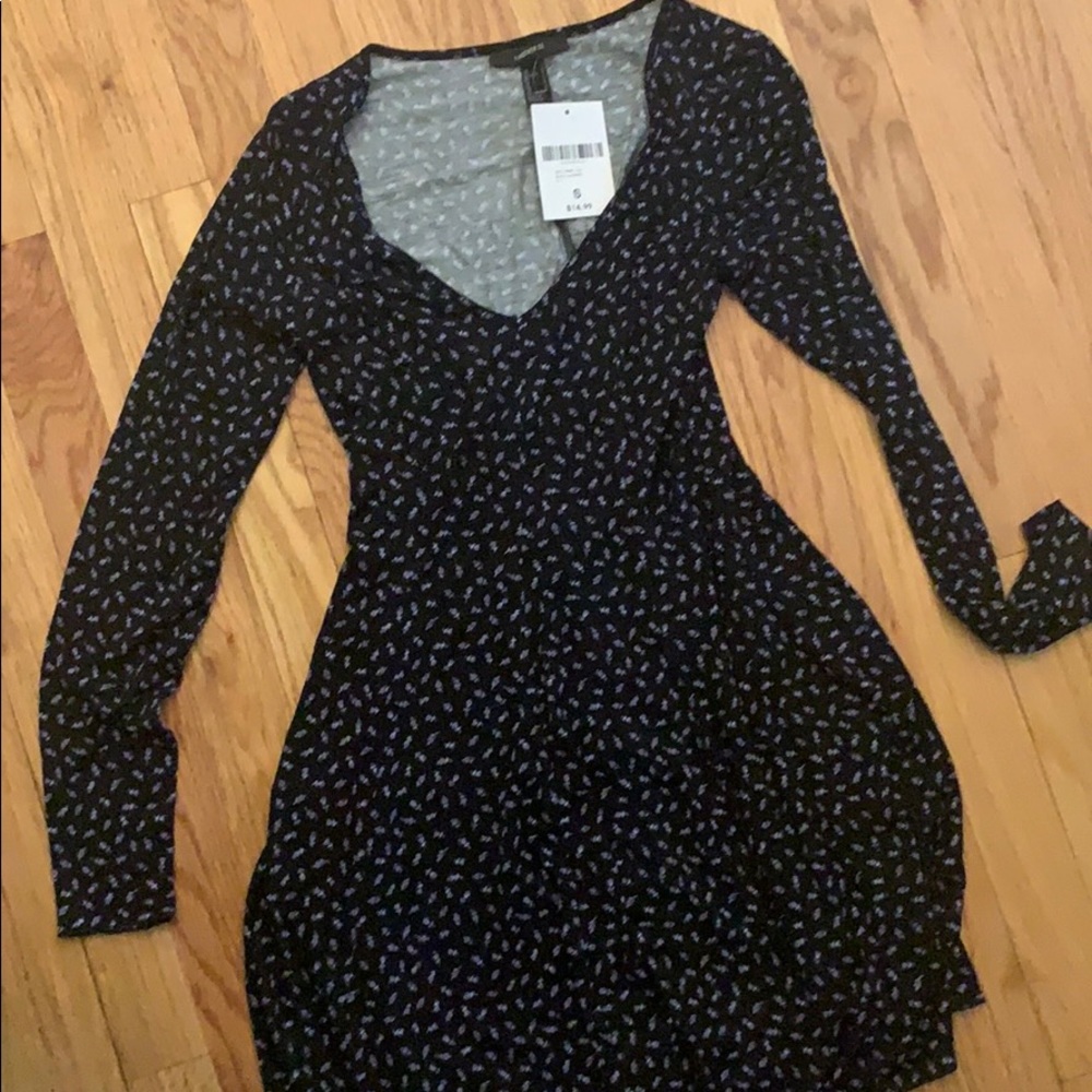 I’m selling a dress